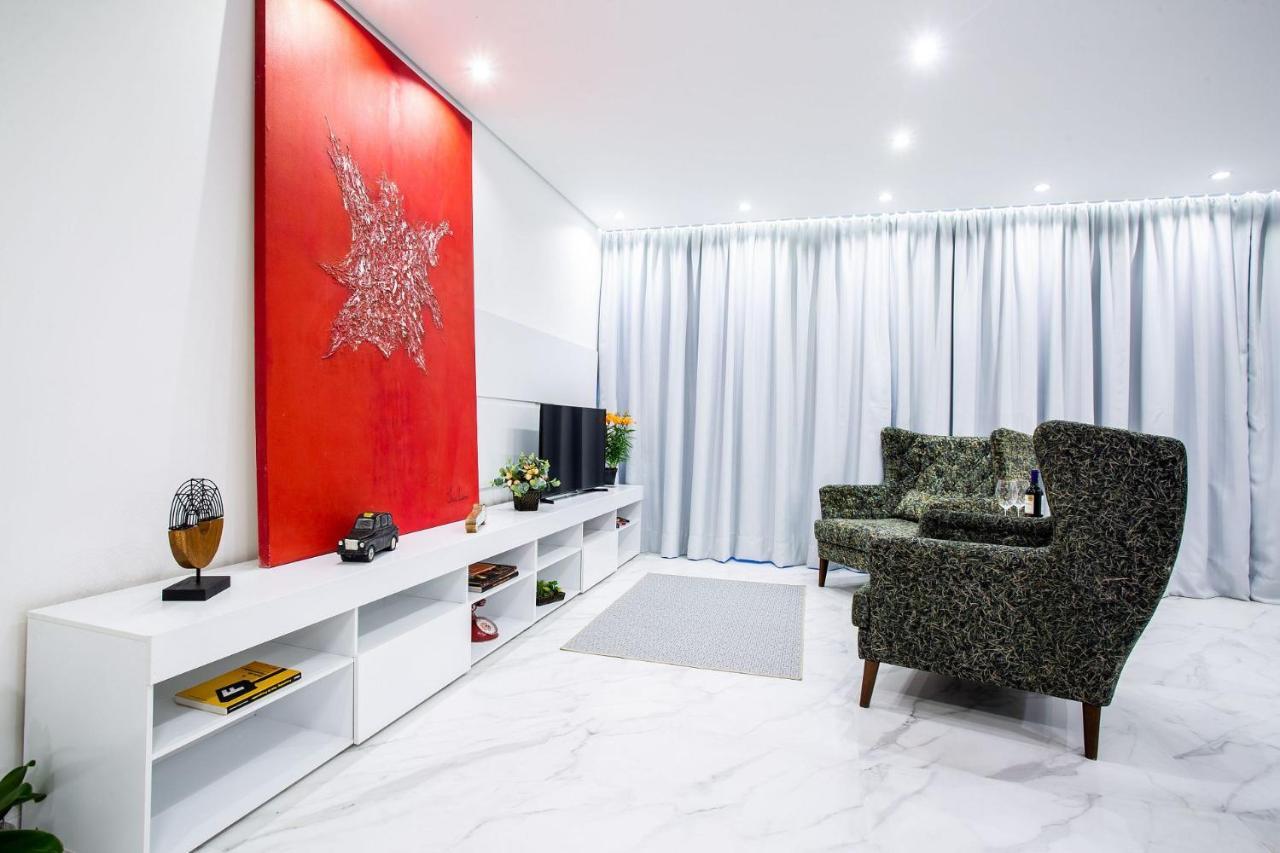 Loft Design, Amplo, Modern Com Ar Condicionado Em Alto De Pinheiros Apartment São Paulo Luaran gambar