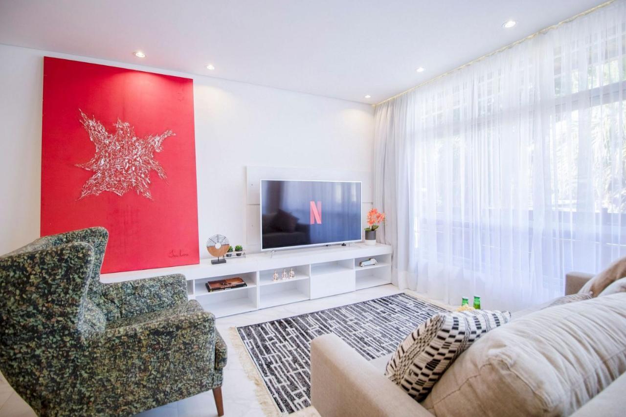 Loft Design, Amplo, Modern Com Ar Condicionado Em Alto De Pinheiros Apartment São Paulo Luaran gambar